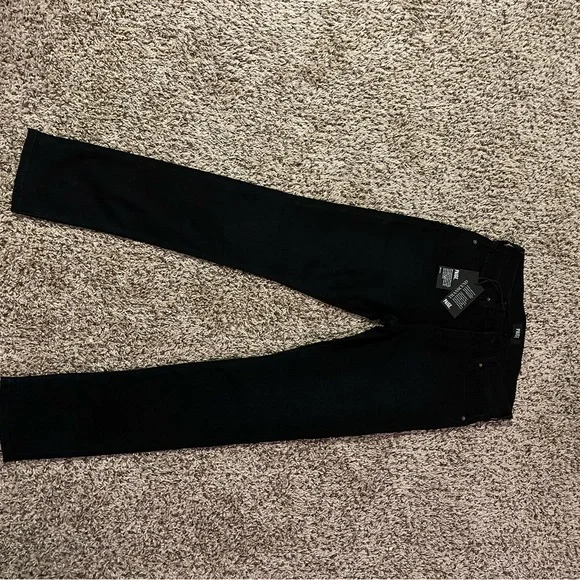 PAIGE Women’s Jeans dark blue/almost black. Cuties for any occasion. - Picture 2 of 4